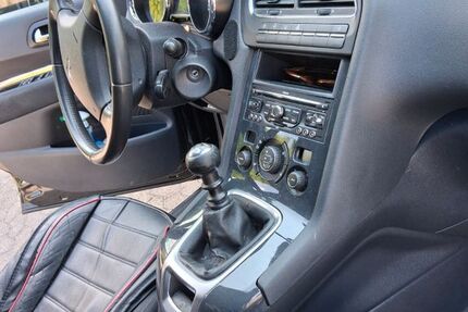 Peugeot 5008 160.000 km 2.750 &euro; Hannover 30627