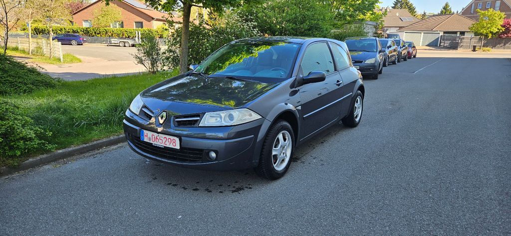 Renault Megane 196.000 km 1.499 &euro; Garbsen 30826