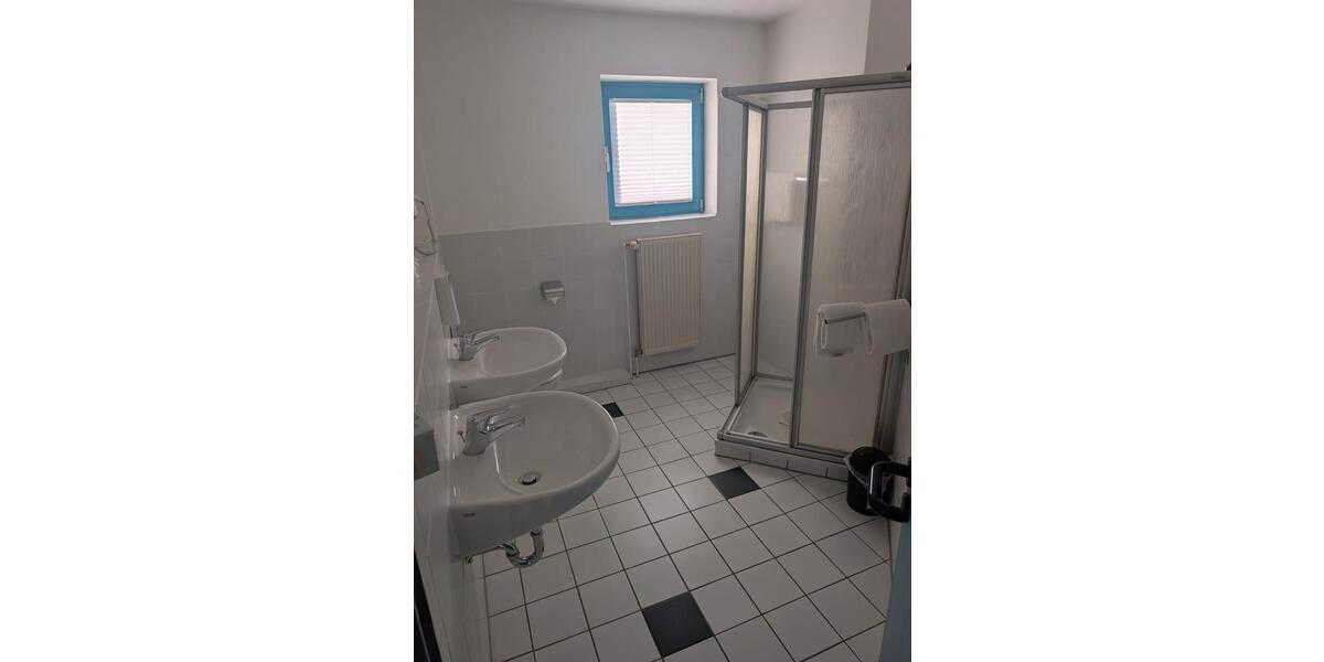 Etagenwohnung Lehrte - 2 Zimmer, 35 m&sup2;, 1.200&euro; | Angebot:26412742
