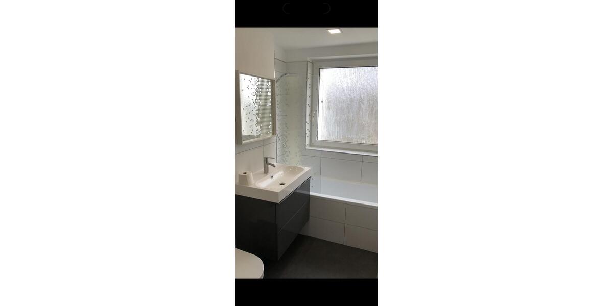 Etagenwohnung Burgwedel - 3 Zimmer, 74 m&sup2;, 900&euro; | Angebot:25088810