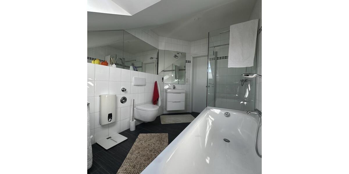 Dachgeschoßwohnung Hemmingen - 3 Zimmer, 72 m&sup2;, 210.000&euro; | Angebot:25831953