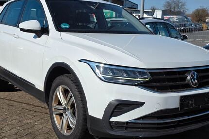 VW Tiguan 254.856 km 16.850 &euro; Garbsen 30827
