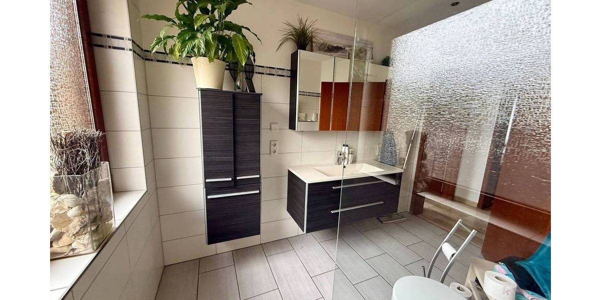 Bungalow Hannover Wettbergen - 4 Zimmer, 110 m&sup2;, 350.000&euro; | Angebot:25997123