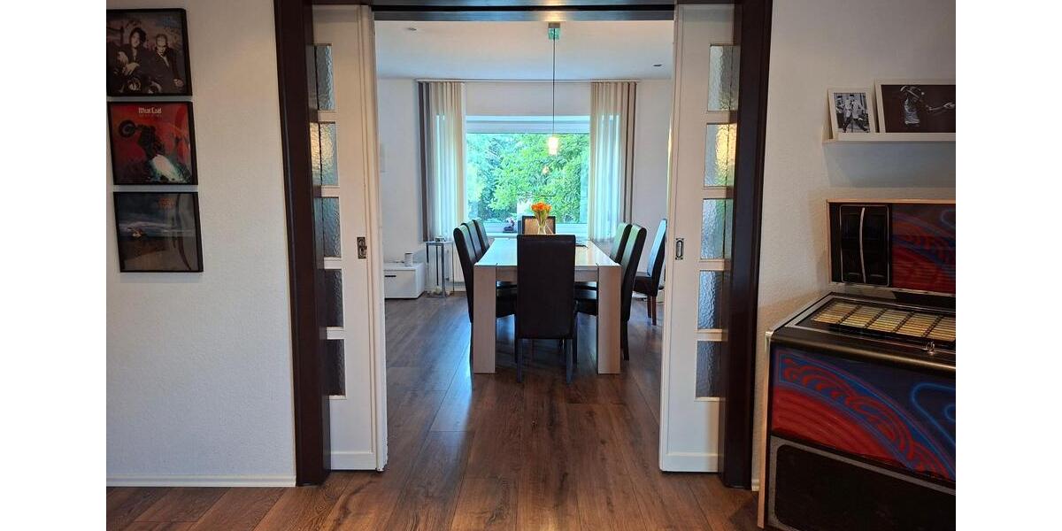 Einfamilienhaus Pollhagen - 5 Zimmer, 250 m&sup2;, 290.000&euro; | Angebot:27185317