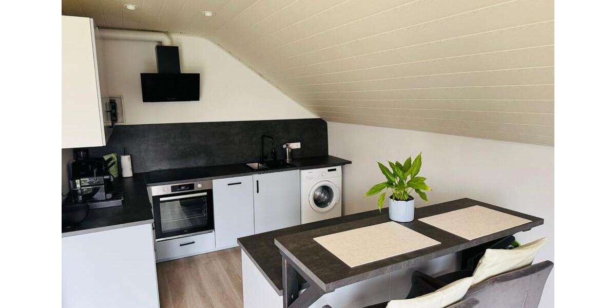 Dachgeschoßwohnung Barsinghausen - 4 Zimmer, 110 m&sup2;, 1.020&euro; | Angebot:26296848