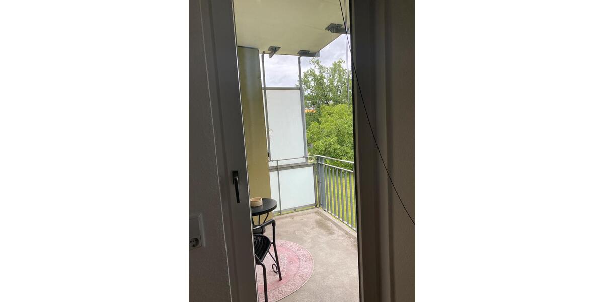 Etagenwohnung Hannover Vahrenwald-List - 2 Zimmer, 75 m&sup2;, 1.150&euro; | Angebot:19863252