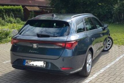 Seat Leon 123.500 km 16.500 &euro; Springe 31832
