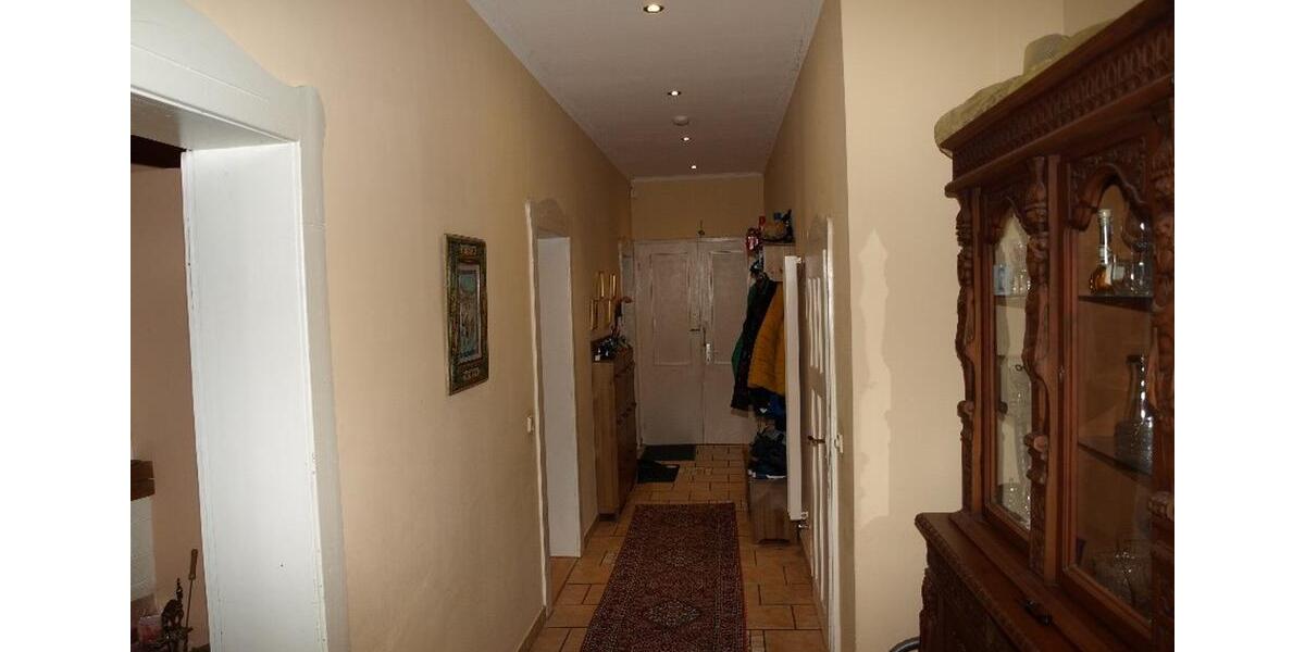 Erdgeschoßwohnung Hannover Vahrenwald-List - 6 Zimmer, 160 m&sup2;, 1.850&euro; | Angebot:25444353