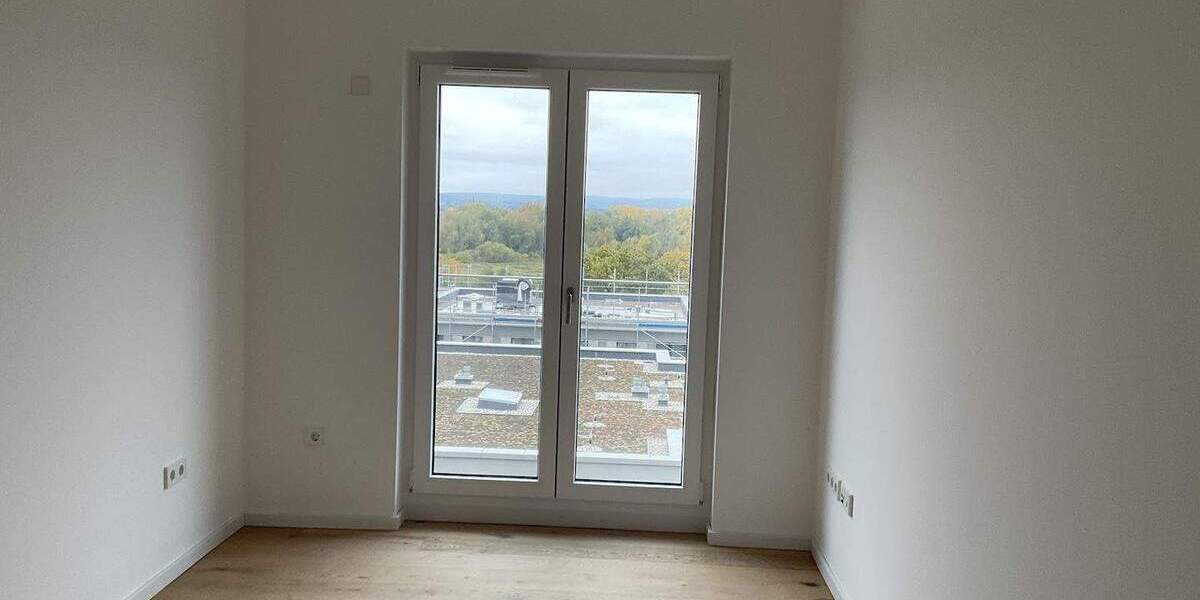 Etagenwohnung Hannover Döhren - 4 Zimmer, 120 m&sup2;, 1.750&euro; | Angebot:25727987