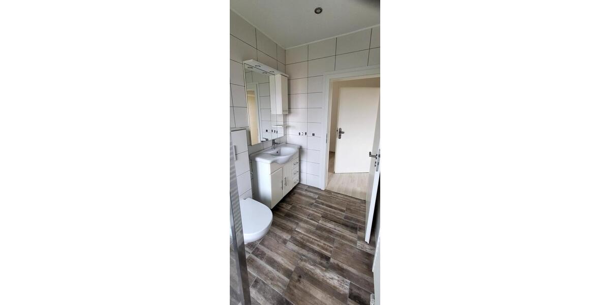 Etagenwohnung Barsinghausen - 3.5 Zimmer, 100 m&sup2;, 850&euro; | Angebot:26443665