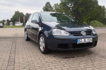 VW Golf 248.321 km 2.100 &euro; Seelze 30926