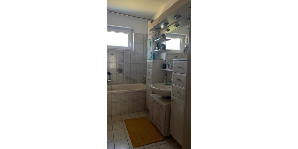 Etagenwohnung Langenhagen Engelbostel - 3 Zimmer, 101 m&sup2;, 298.000&euro; | Angebot:27168812