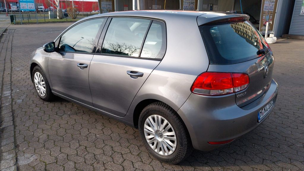 VW Golf 148.000 km 5.999 &euro; Laatzen 30880