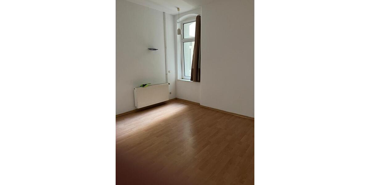 Etagenwohnung Hannover Vahrenwald-List - 3 Zimmer, 116 m&sup2;, 1.050&euro; | Angebot:25904590