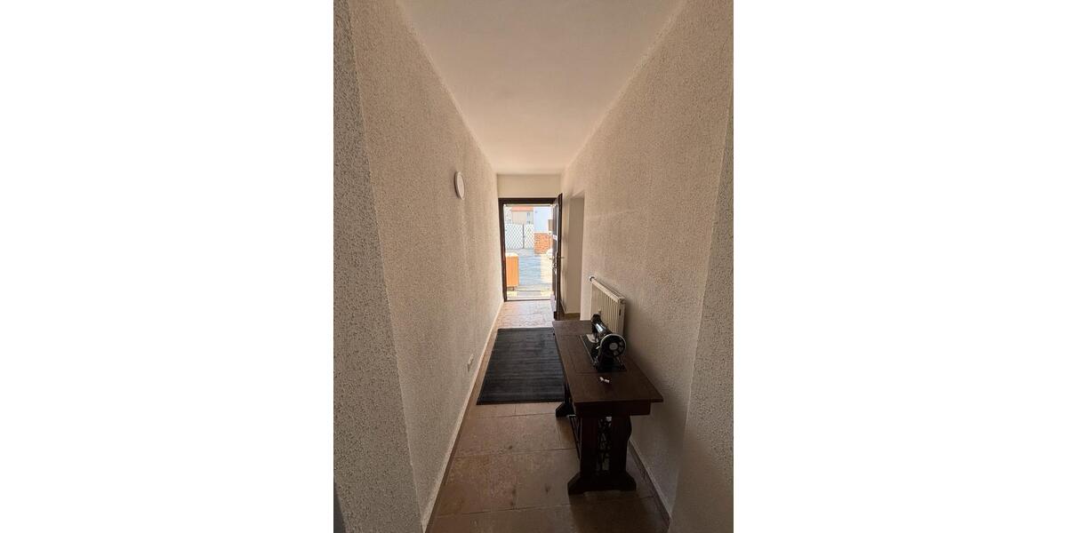 Etagenwohnung Gehrden - 3 Zimmer, 70 m&sup2;, 1.100&euro; | Angebot:26073936