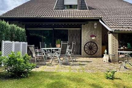 Haus Burgwedel - 8.5 Zimmer, 304 m&sup2;, 565.500&euro; | Angebot:26385992