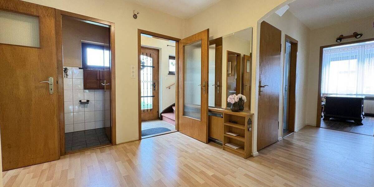 Einfamilienhaus Garbsen Berenbostel - 6 Zimmer, 170 m&sup2;, 399.000&euro; | Angebot:26908905