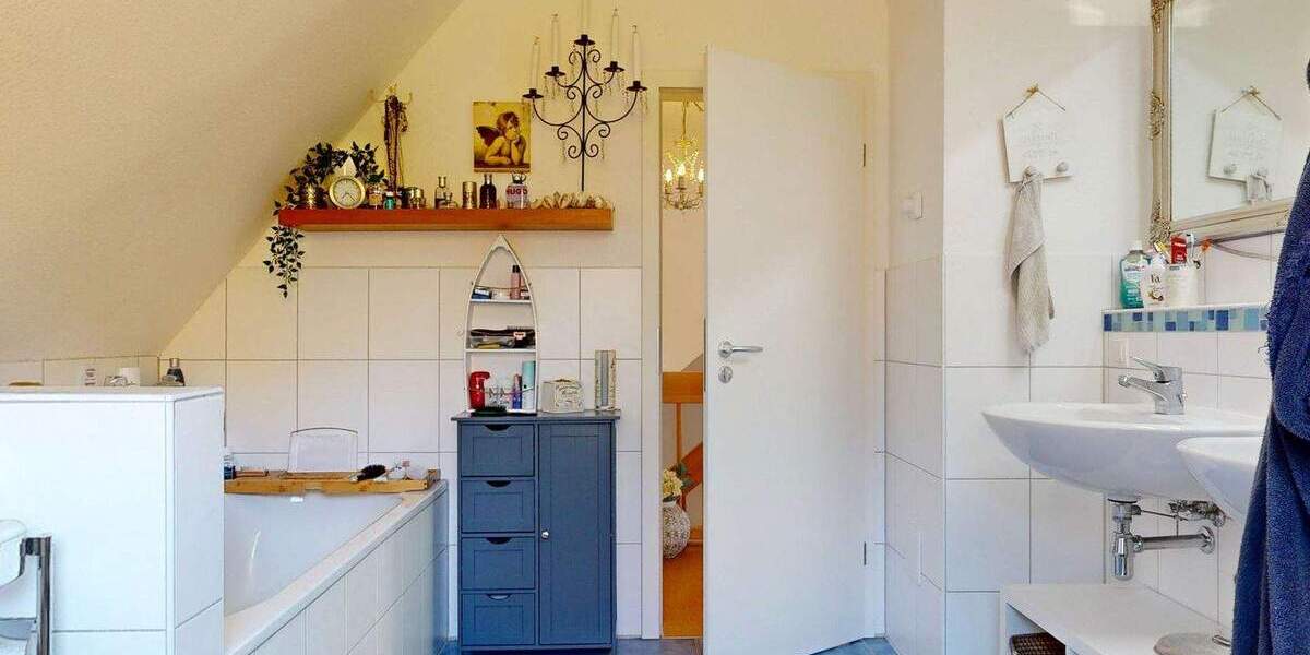 Einfamilienhaus Wedemark Bennemühlen - 4 Zimmer, 135 m&sup2;, 485.000&euro; | Angebot:25820038