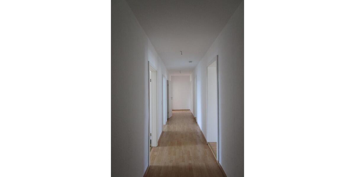 Etagenwohnung Hannover Döhren-Wülfel - 5 Zimmer, 126 m&sup2;, 1.200&euro; | Angebot:25391441