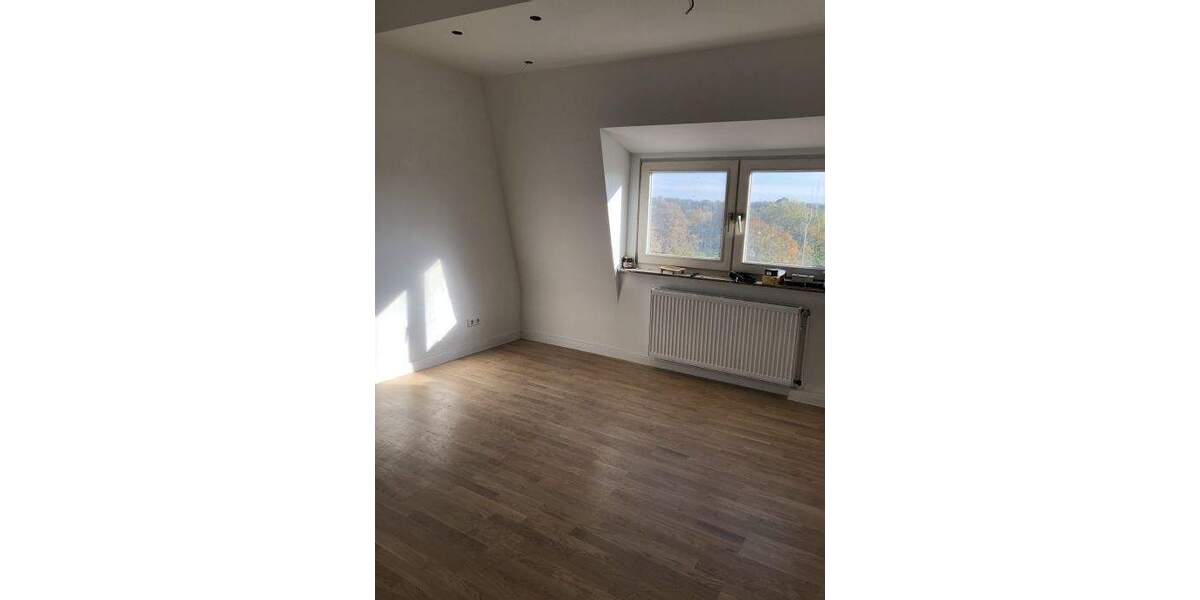 Etagenwohnung Hannover List - 3 Zimmer, 94 m&sup2;, 330.000&euro; | Angebot:25768800