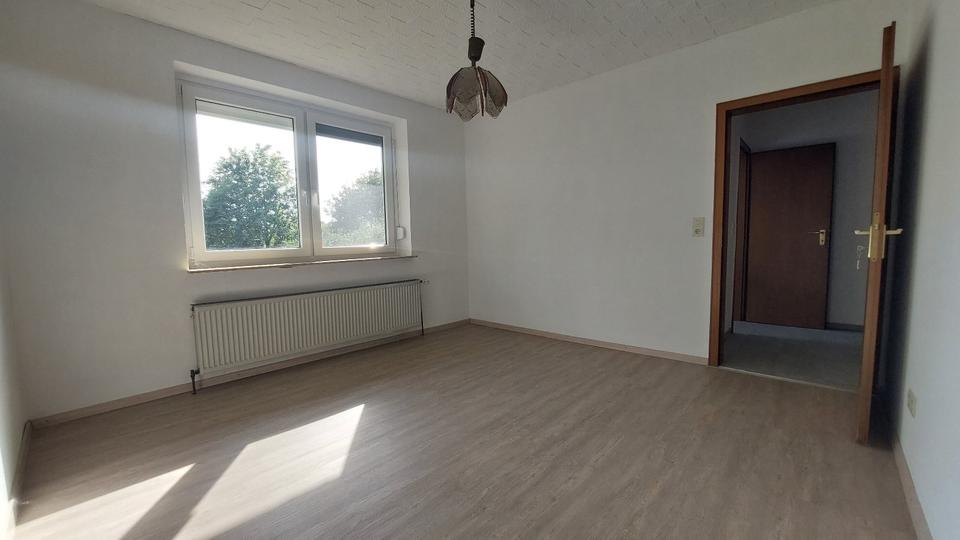 Etagenwohnung Haste - 3 Zimmer, 88 m&sup2;, 650&euro; | Angebot:25655093