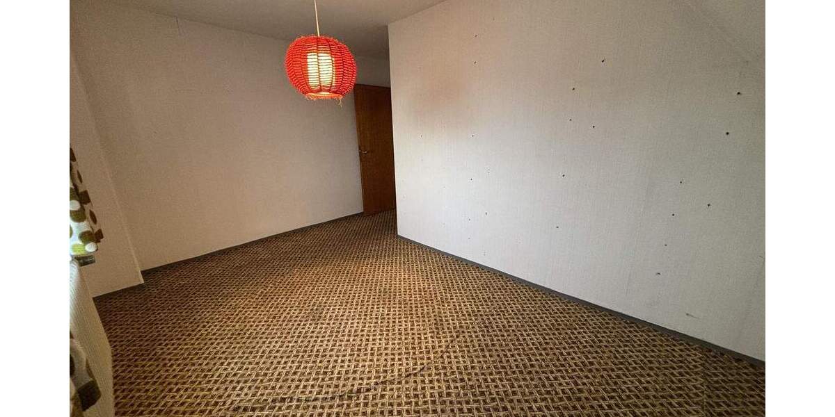 Einfamilienhaus Lehrte Ahlten - 8 Zimmer, 129 m&sup2;, 355.000&euro; | Angebot:25731751