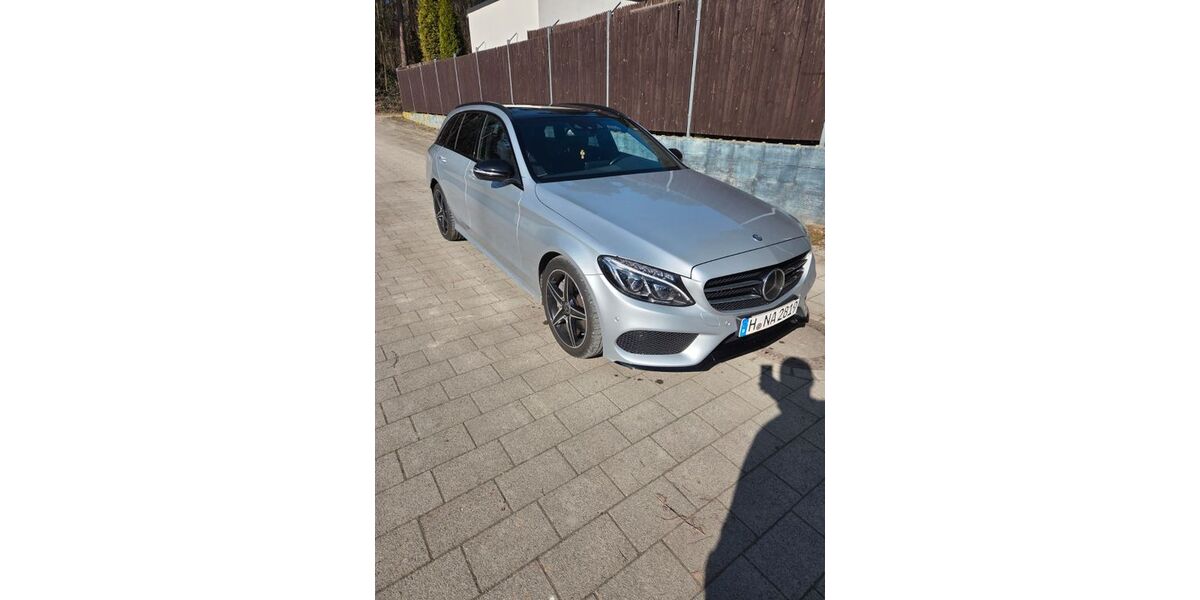 Mercedes-Benz C 400 95.000 km 22.500 &euro; Garbsen 30823