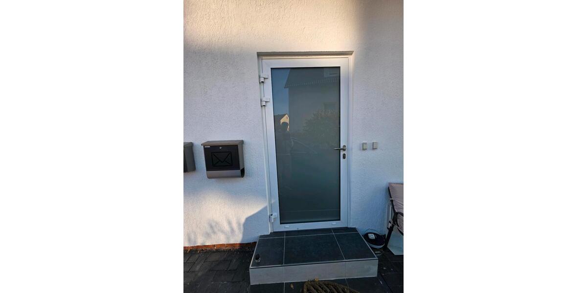 Dachgeschoßwohnung Garbsen - 3 Zimmer, 50 m&sup2;, 500&euro; | Angebot:25394105