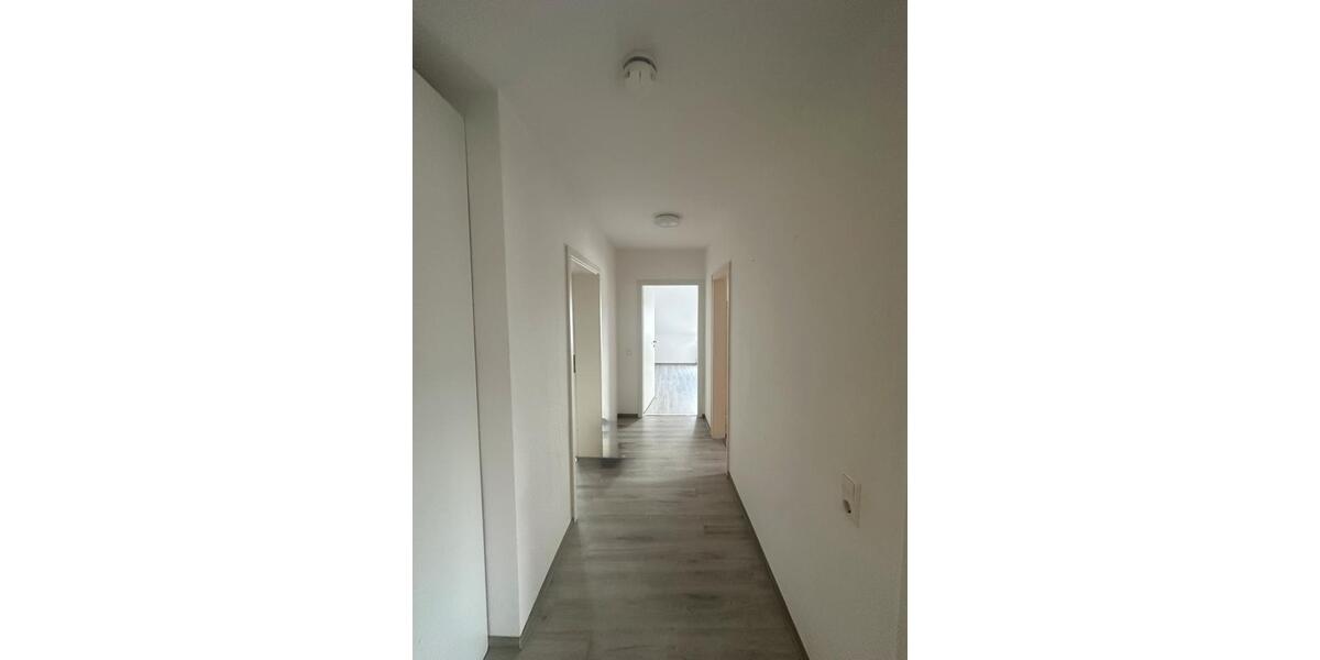 Dachgeschoßwohnung Garbsen Berenbostel - 3 Zimmer, 77 m&sup2;, 229.000&euro; | Angebot:25554224