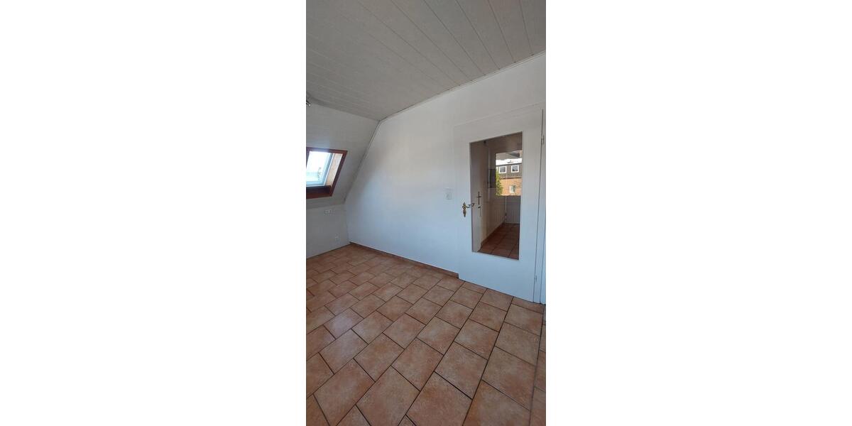 Etagenwohnung Burgwedel - 3 Zimmer, 68 m&sup2;, 646&euro; | Angebot:24626683