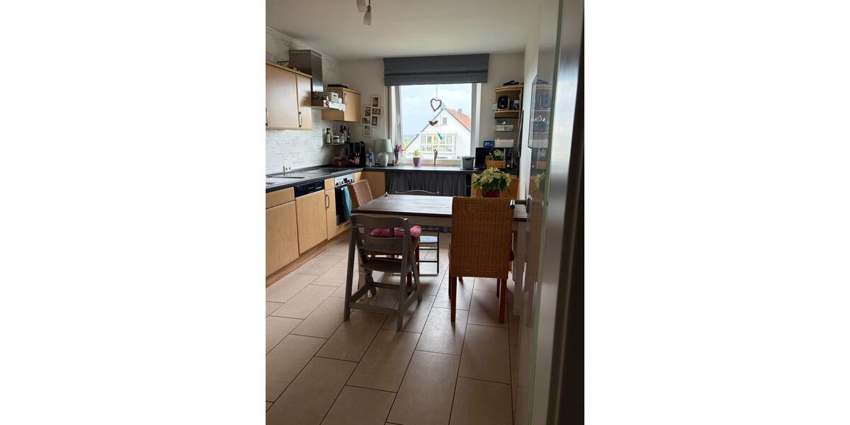 Dachgeschoßwohnung Sachsenhagen - 4 Zimmer, 120 m&sup2;, 1.150&euro; | Angebot:25996355