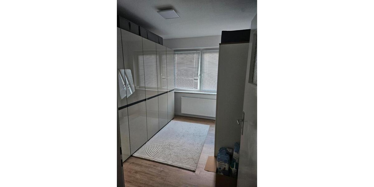 Erdgeschoßwohnung Lehrte - 3 Zimmer, 105 m&sup2;, 1.100&euro; | Angebot:25963593