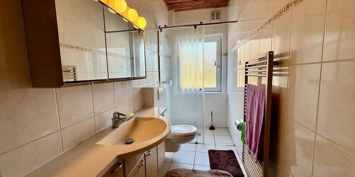 Einfamilienhaus Neustadt am Rübenberge Basse - 1 Zimmer, 240 m&sup2;, 379.000&euro; | Angebot:26015326