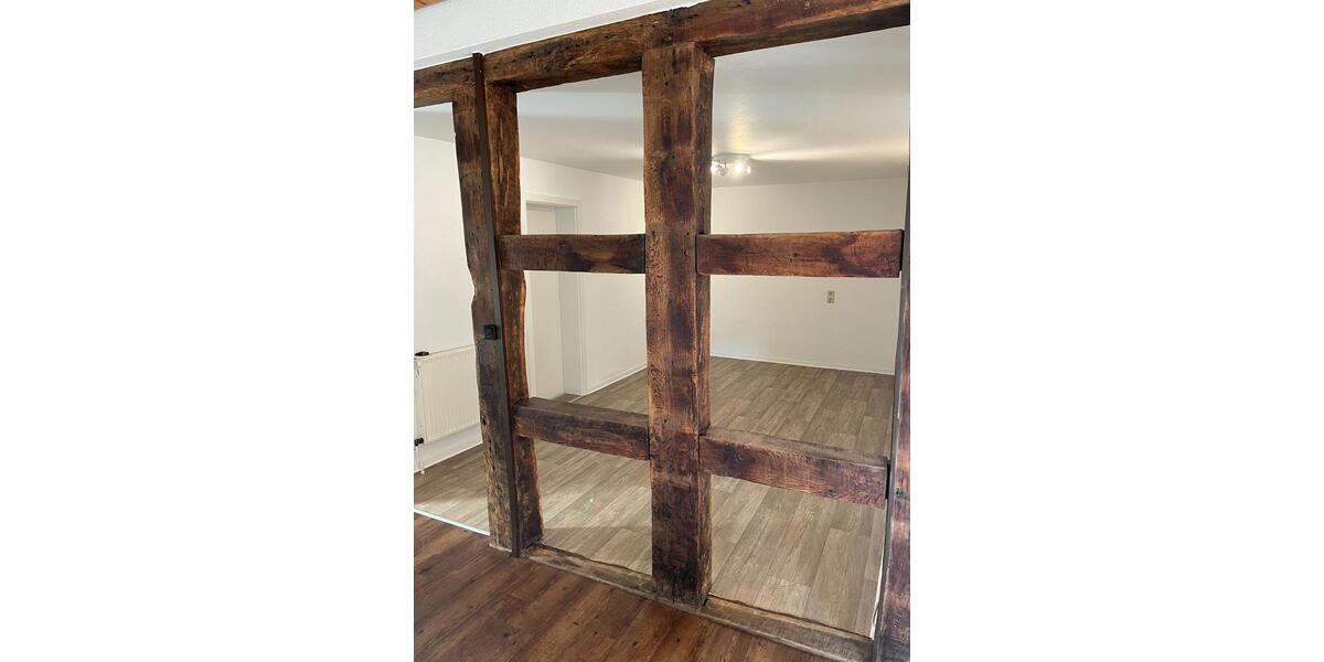 Etagenwohnung Barsinghausen - 3 Zimmer, 100 m&sup2;, 900&euro; | Angebot:25320534