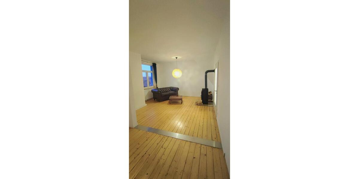 Maisonettenwohnung Gehrden - 6 Zimmer, 166 m&sup2;, 1.250&euro; | Angebot:25890678