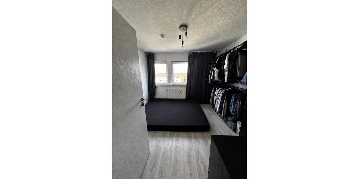 Etagenwohnung Seelze - 3 Zimmer, 76 m&sup2;, 279.000&euro; | Angebot:27209256