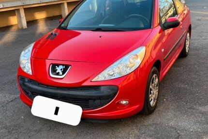 Peugeot 206 106.000 km 2.250 &euro; Hannover 30177