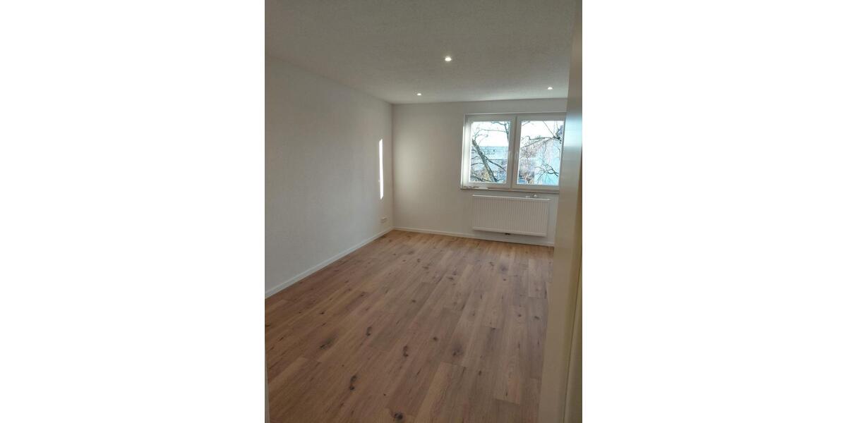 Etagenwohnung Burgdorf - 4 Zimmer, 86 m&sup2;, 243.000&euro; | Angebot:25757329