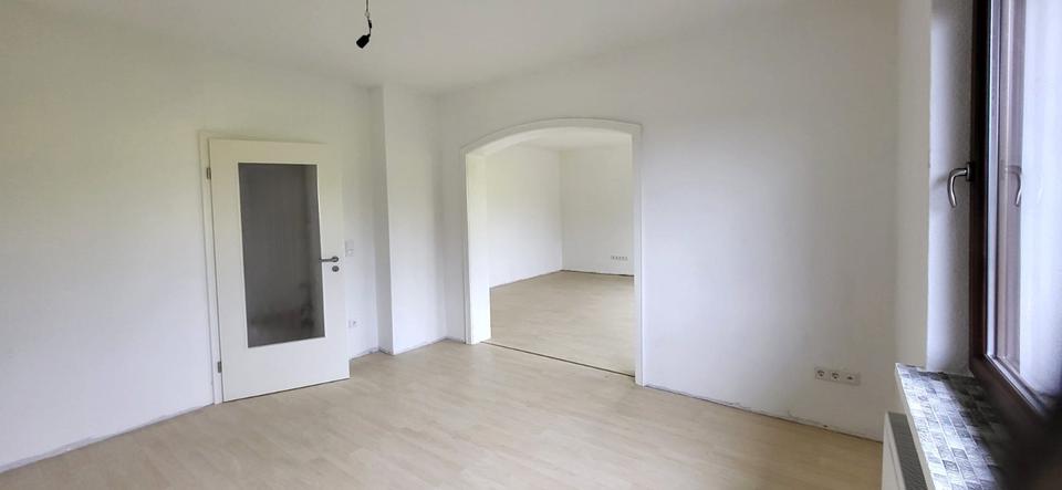 Etagenwohnung Barsinghausen - 3.5 Zimmer, 100 m&sup2;, 850&euro; | Angebot:26443665