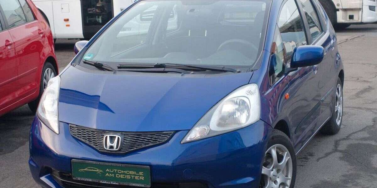 Honda Jazz 182.575 km 3.990 &euro; Springe 31832
