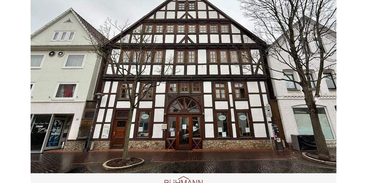 Mehrfamilienhaus, Wohnhaus Stadthagen - 2 Zimmer, 600 m&sup2;, 1.099.000&euro; | Angebot:25669569