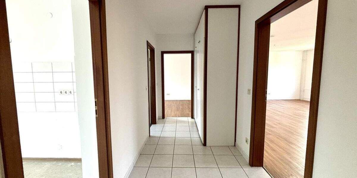 Etagenwohnung Laatzen Laatzen-Mitte - 3 Zimmer, 87 m&sup2;, 219.000&euro; | Angebot:25835318