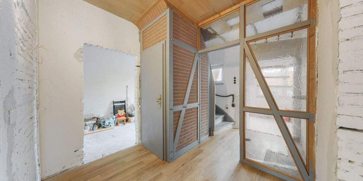 Einfamilienhaus Neustadt Eilvese - 8 Zimmer, 156 m&sup2;, 299.000&euro; | Angebot:25744855