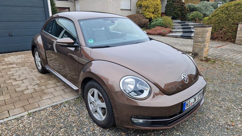 VW New Beetle 126.547 km 8.250 &euro; Sarstedt 31157