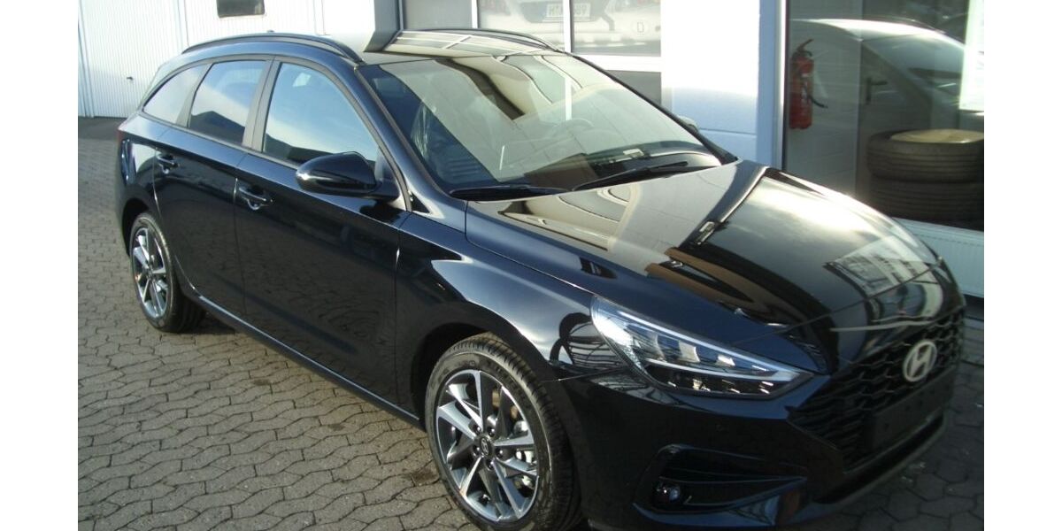 Hyundai i30 3.950 km 24.690 &euro; Hannover 30453