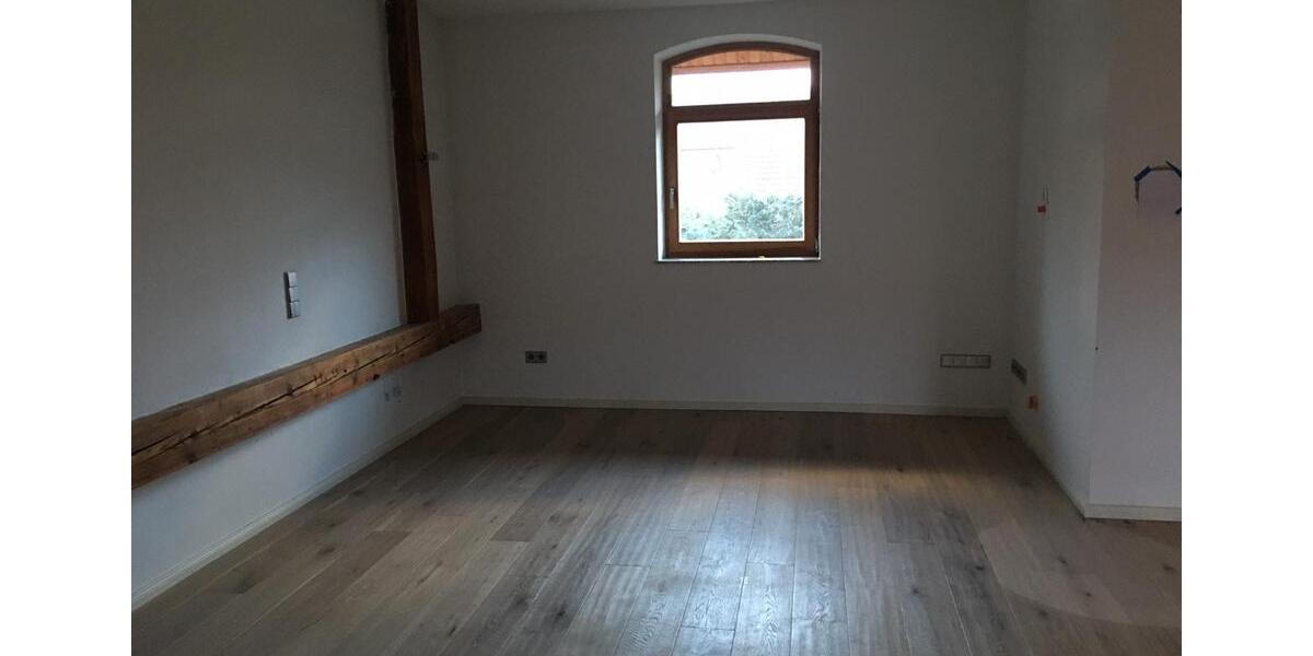 Doppelhaushälfte Gehrden - 2 Zimmer, 160 m&sup2;, 1.300&euro; | Angebot:25563793