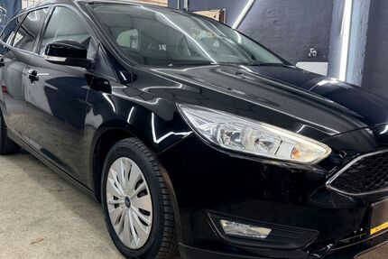 Ford Focus 77.482 km 9.999 &euro; Langenhagen 30851