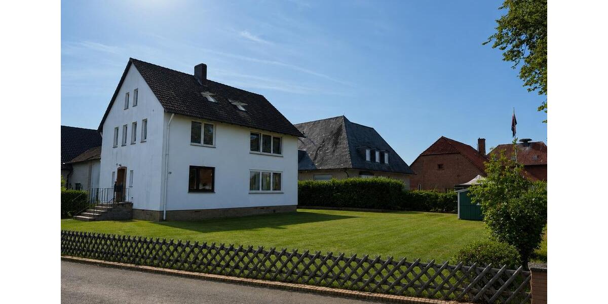 Mehrfamilienhaus, Wohnhaus Sachsenhagen - 9 Zimmer, 199 m&sup2;, 450.000&euro; | Angebot:27249023