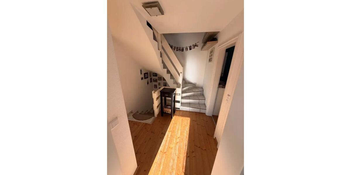 Reihenhaus Isernhagen - 5 Zimmer, 145 m&sup2;, 589.000&euro; | Angebot:25840952