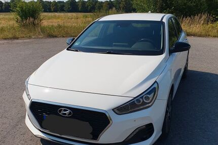 Hyundai i30 88.500 km 14.690 &euro; Garbsen 30823